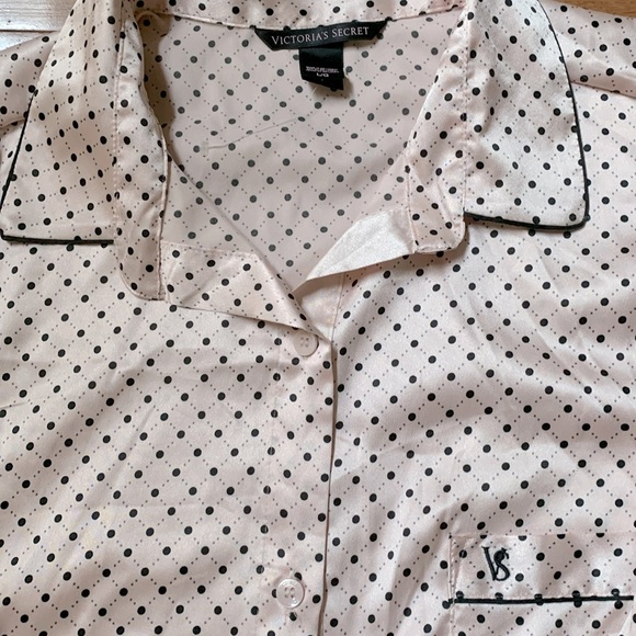 Victoria's Secret Other - NWOT Victoria’s  secrets two piece sleepwear size large